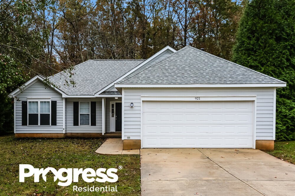 921 Barbee Farm Dr, Monroe, NC 28110 House Rental in Monroe, NC