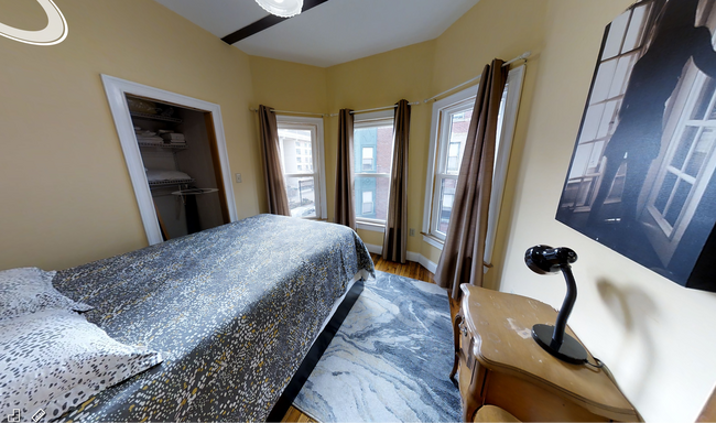 Building Photo - 1031 Tremont St