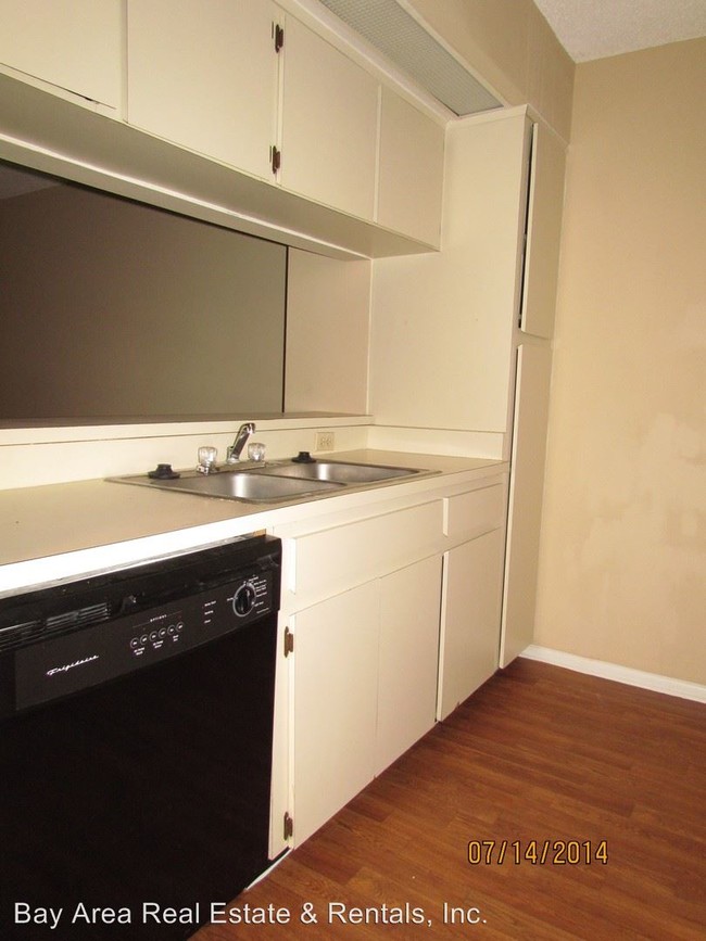 Building Photo - 14113 Mossy Glen Ln