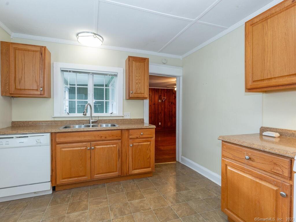 22 Homestead Rd Unit C, Ledyard, CT 06339 Room for Rent in Ledyard