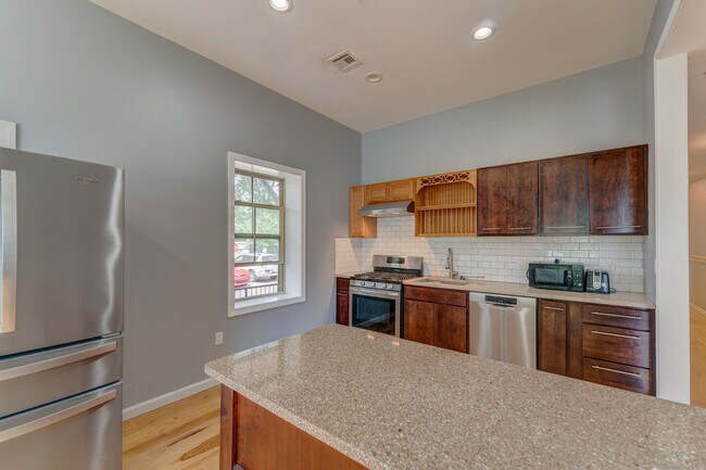 Foto del edificio - 59 Dixwell Ave