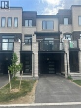 Building Photo - 314 Equestrian Way