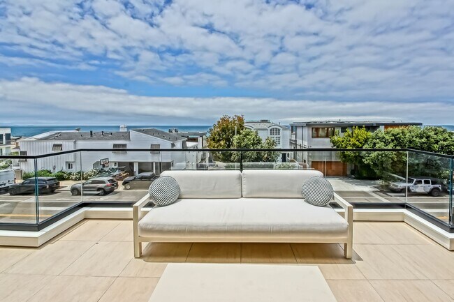 Foto del edificio - **FULLY FURNISHED** BRAND NEW CONSTRUCTION, MODERN SAND SECTION HOME W/ AMAZING OCEAN VIEWS, 2 LA...