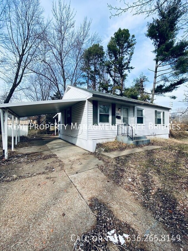 Foto principal - 317 Cameron Rd