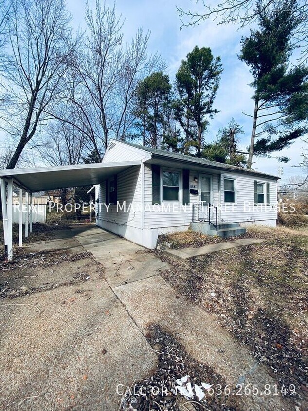 Primary Photo - 317 Cameron Rd