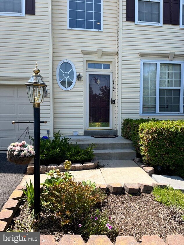 2847 Linden Knoll Ct, Woodbridge, VA 22191 House for Rent in