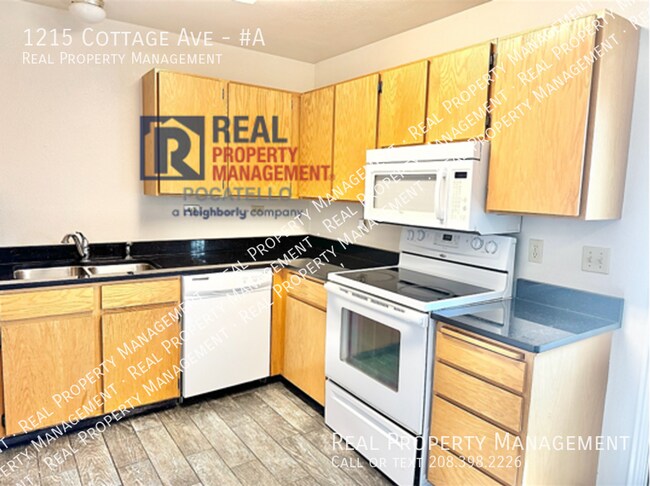 Building Photo - 1215 Cottage Ave