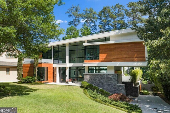 Foto del edificio - 937 Berkshire Rd NE