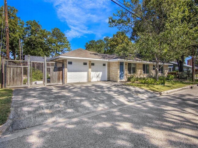 Foto del edificio - 4601 Michaux St