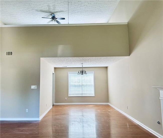 Foto del edificio - 175 Morton Walk Dr