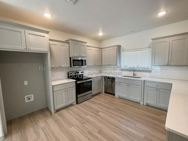 Foto del edificio - 4708 126th St