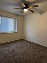 Building Photo - 5510 S Gold St