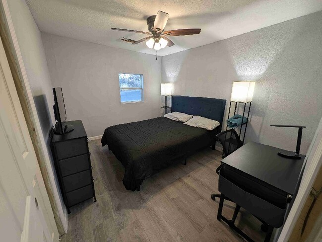 Foto del edificio - 511 Goliad St