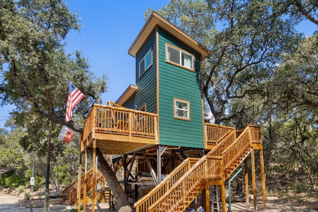 Foto del edificio - 105 Hi View Dr