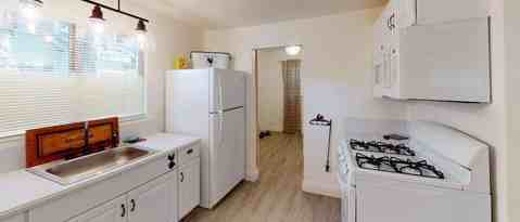 Foto del edificio - 23349 Seeley Way