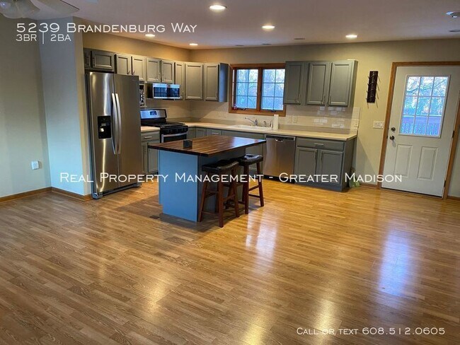 Building Photo - 5239 Brandenburg Way
