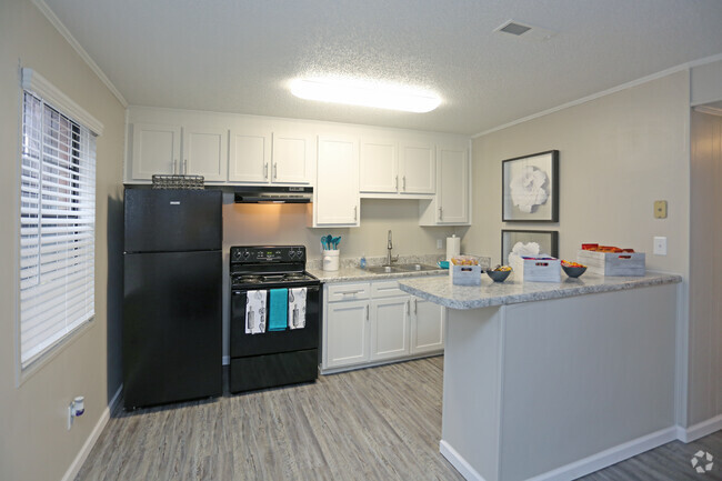 New Kitchen - Springbrook Apartments