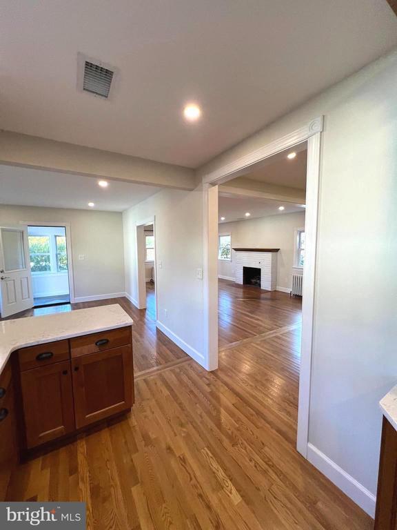 Foto del edificio - 28 Orchard Ln