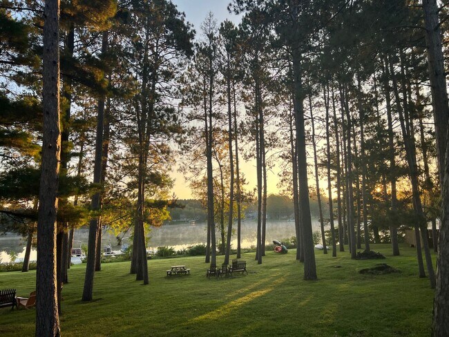 Foto del edificio - Gorgeous New Construction on the Fish Hook River