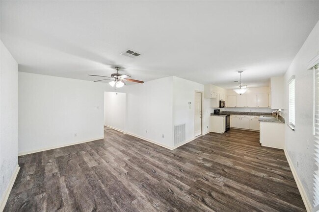 Foto del edificio - 2326 20th Ave N