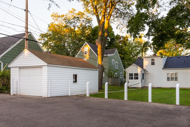 Rear Parking & Garage - 430 Rosewood Ave