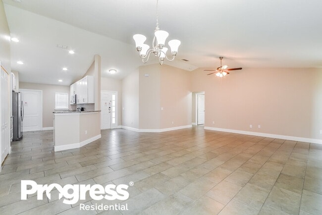 Building Photo - 463 Britten Dr