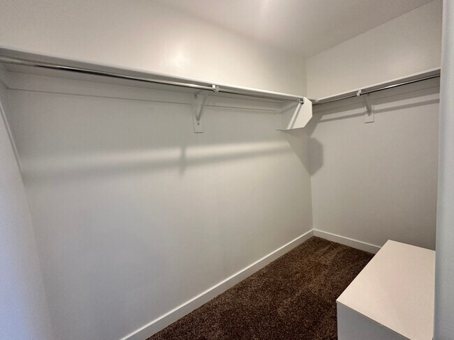 Foto del edificio - 1089 Waterway Ln