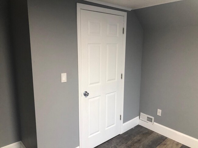 Foto del edificio - 654 Emerson St