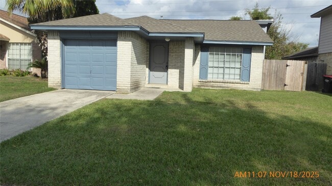 Building Photo - 3822 Newcomen Dr