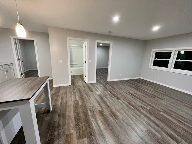 Living Room - 367 Margaret Ann Dr