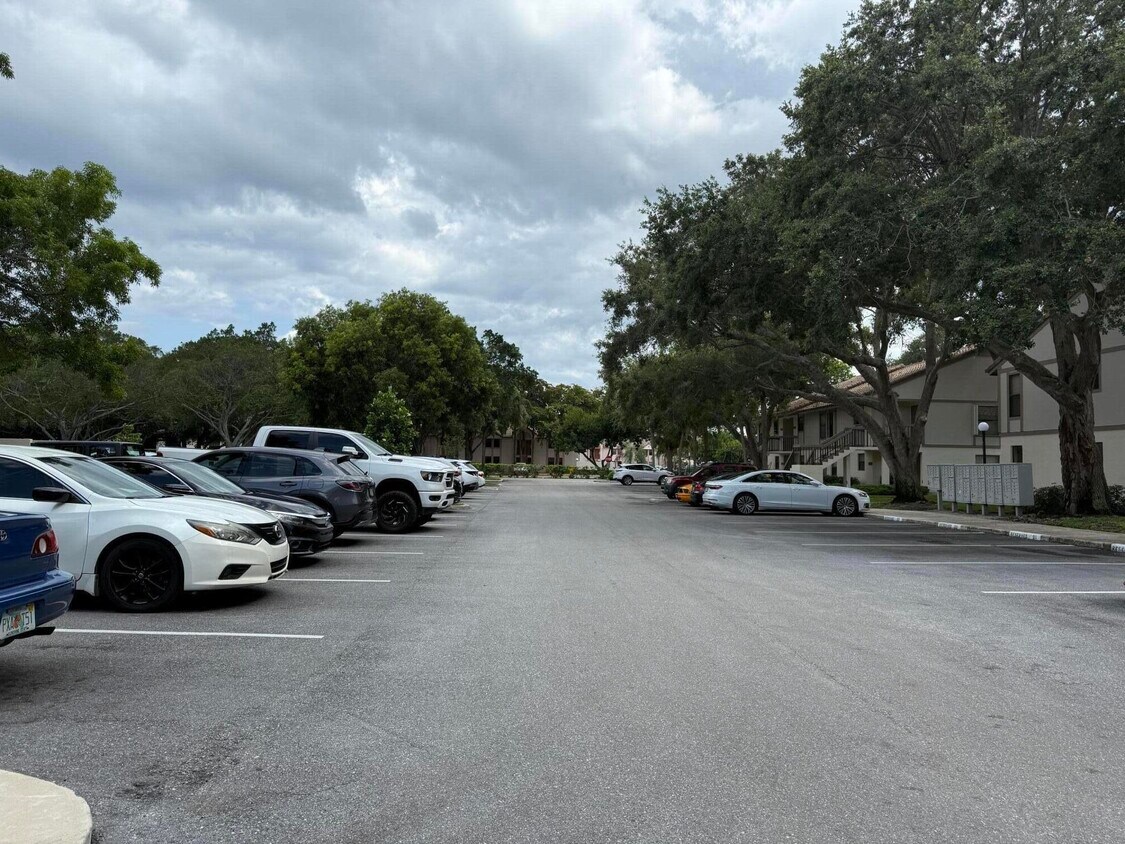 Foto del edificio - 3130 Millwood Terrace