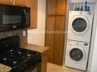 Primary Photo - 421 Coral Reef Dr