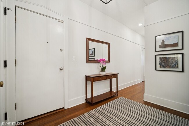 Foto del edificio - 4615 N Magnolia Ave