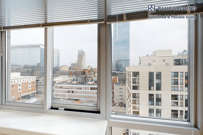 Foto del edificio - 27 Barker Ave