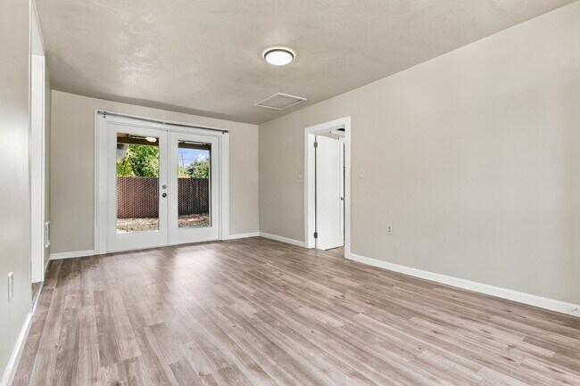Foto del edificio - 2100 Chanticleer Ave