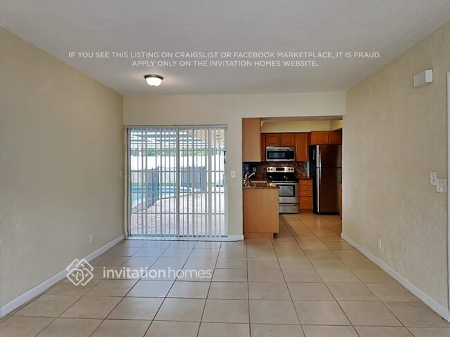 Foto del edificio - 7512 NW 40th Pl