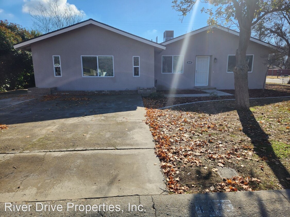 Primary Photo - 4 br, 3 bath House - 4347 W. Monte Vista A...