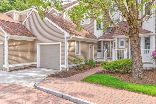 Building Photo - 78 Pointe Rok Dr