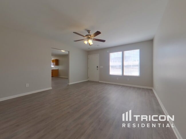 Building Photo - 124 Denby Cir