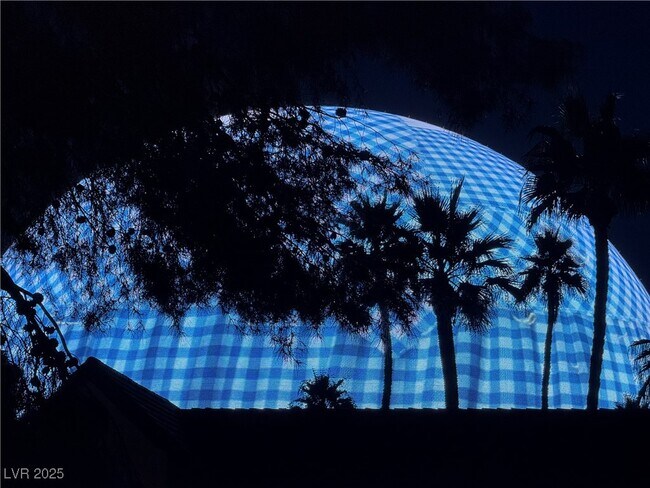 Foto del edificio - 210 E Flamingo Rd