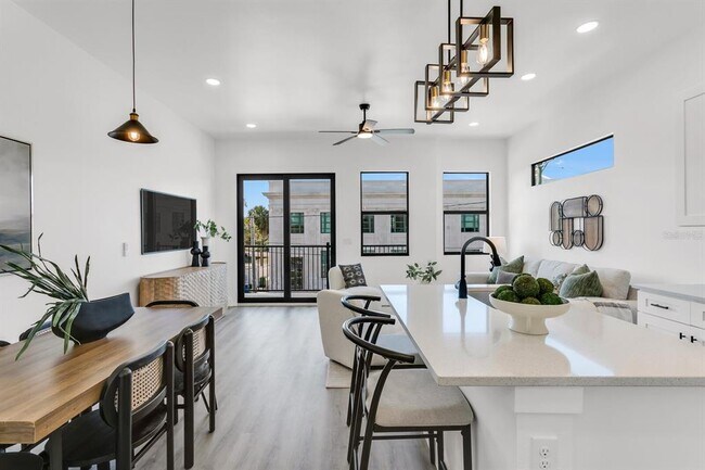 Foto del edificio - 7016 S Mascotte St