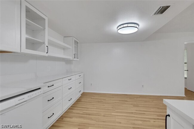 Foto del edificio - 3615 Boca Ciega Dr
