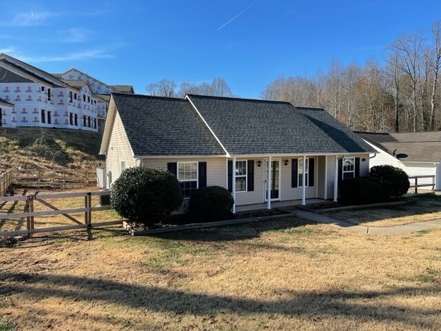 Building Photo - 121 Gilcrest Ln