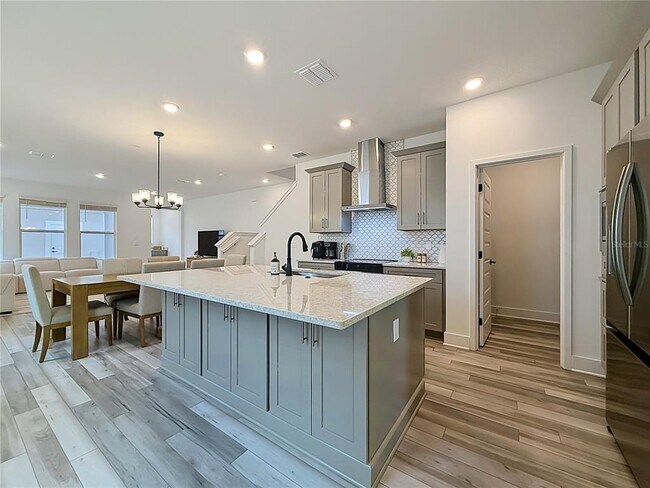 Building Photo - 13568 Autumn Harvest Ave