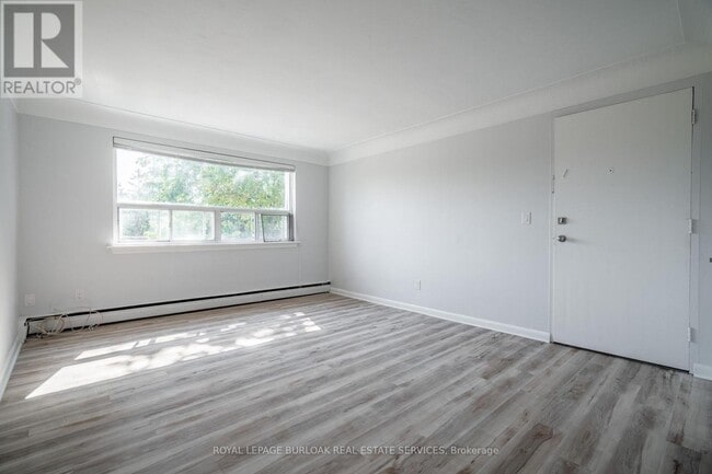 Building Photo - 2161 Ghent Ave