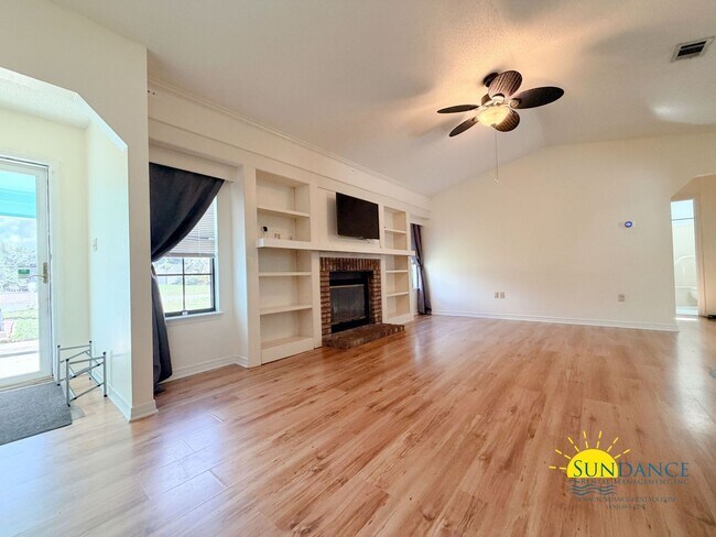 Foto del edificio - 1151 Rhonda Dr