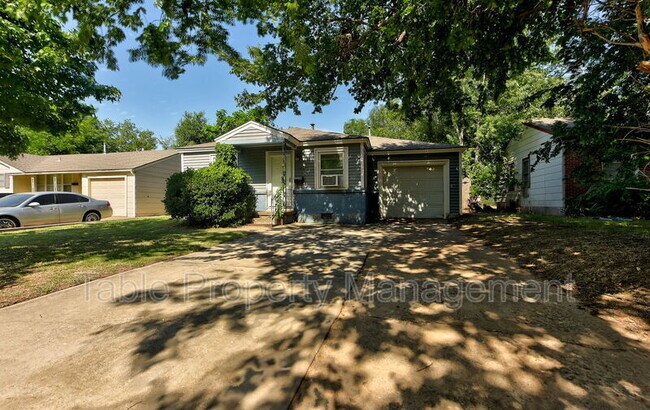 Building Photo - 2321 McCracken Drive