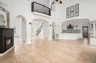 Building Photo - 32726 Riverwood Dr