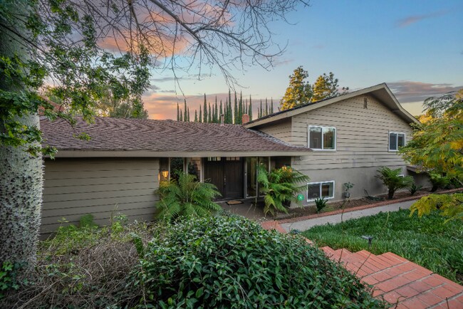 Foto del edificio - 11621 Vernette Ct