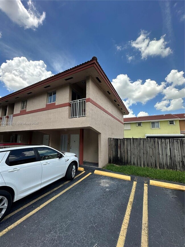 Building Photo - 920 NW 78th Ave